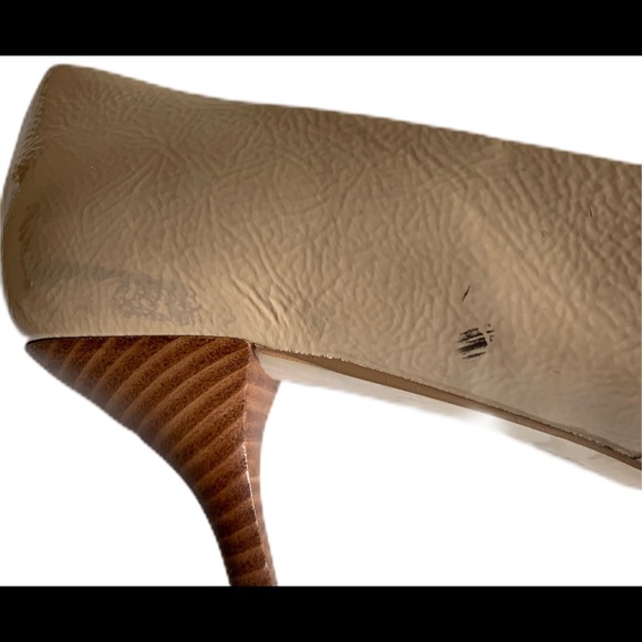 Michael Kors Kitten Heels Size 7.5 Nude Leather - Picture 7 of 7